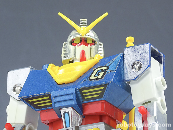【最終価格】クローバー　歩行　ガンダム 最終価格】クローバー 歩行 ガンダム - メルカリ